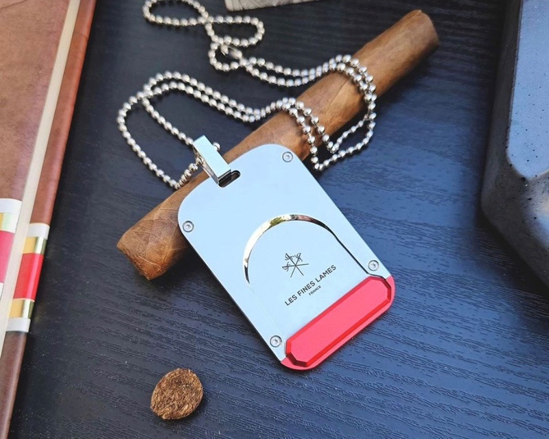 [TG2384005] LFL Tag T135 Rouge